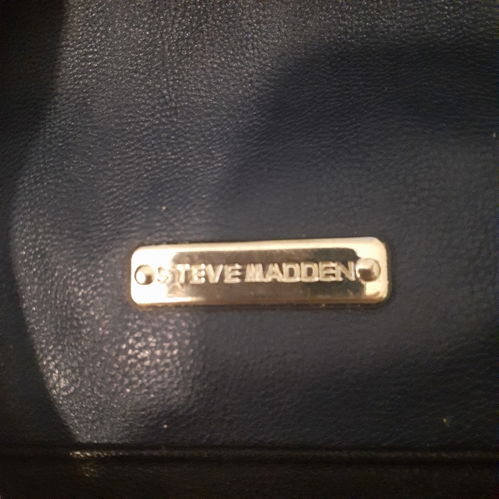 Versatile Purse - image 4